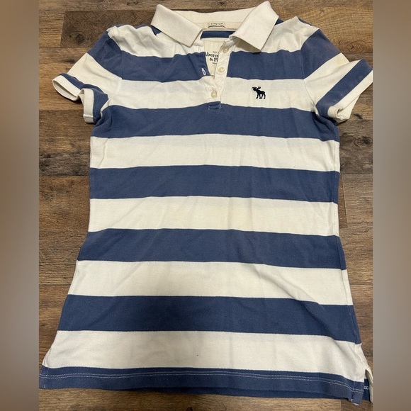 Abercrombie & Fitch VTG Navy and Cream Polo Shirt - Picture 1 of 4